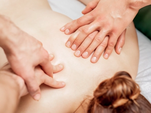 Masaje Lombok a 4 manos